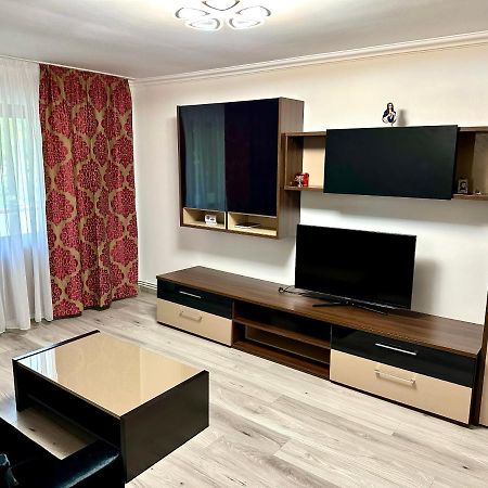 Royal Apartment Buzău Exteriér fotografie